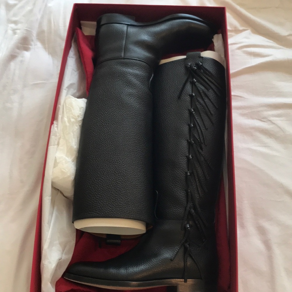 Black leather Valentino boots with fringe